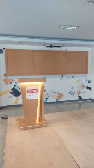 Podium dan backdrop hasil produksi CV Smart Indonesia