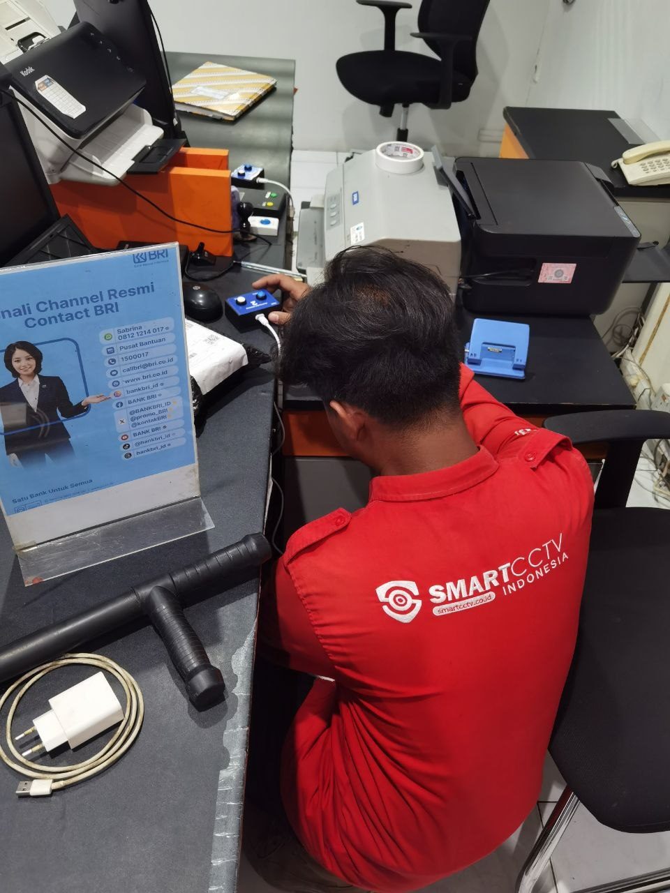 Instalasi mesin antrian — BRI Unit Nolokerto — dokumentasi foto 4